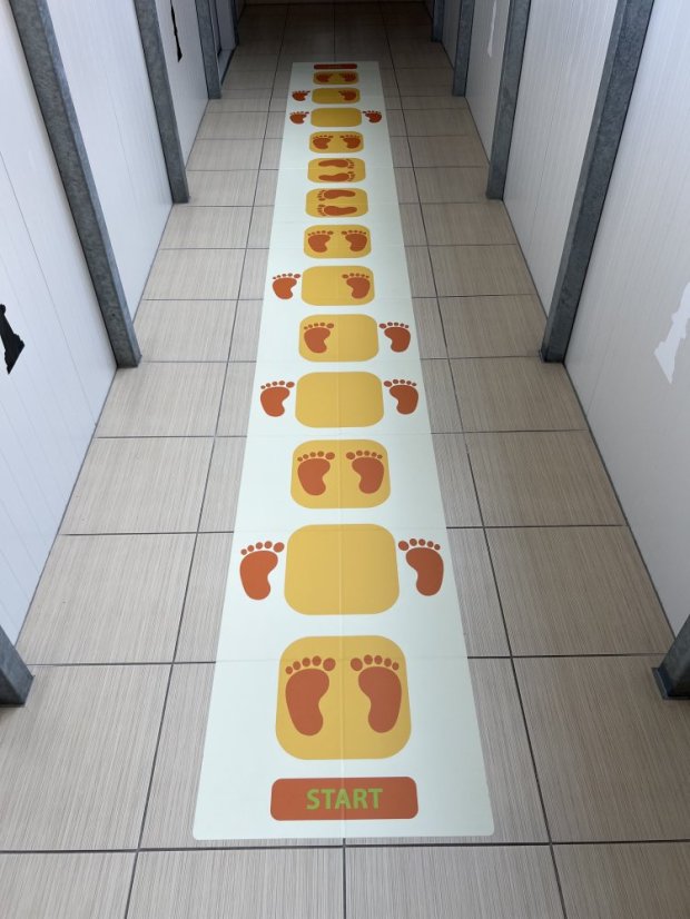 Podlahová dráha HOP