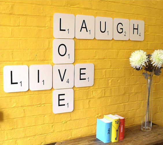 Nástěnná písmena Scrabble magnetická stěna - Barva: Černá