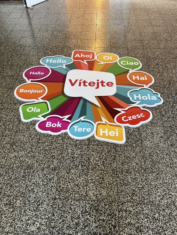 Podlahový polep Vítejte