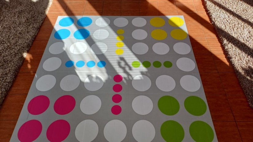 Člověče nezlob se - moderní