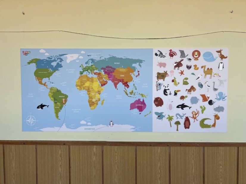 Nástěnná magnetická popisovatelná mapa se zvířátky