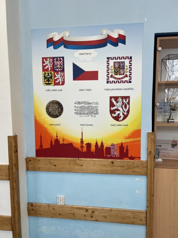 Nástěnná deska - státní symboly ČR